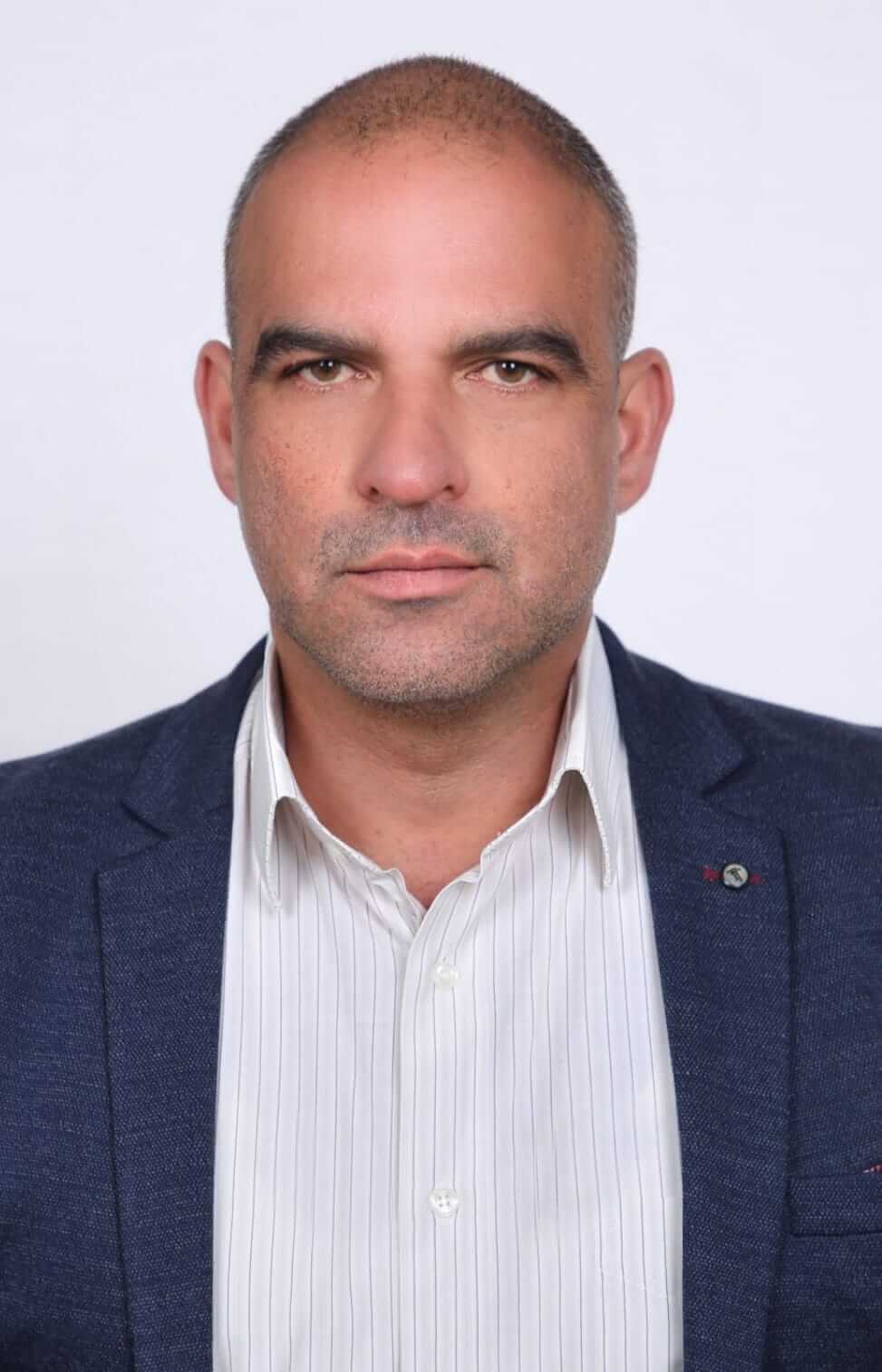 Адвокат Антон Попов